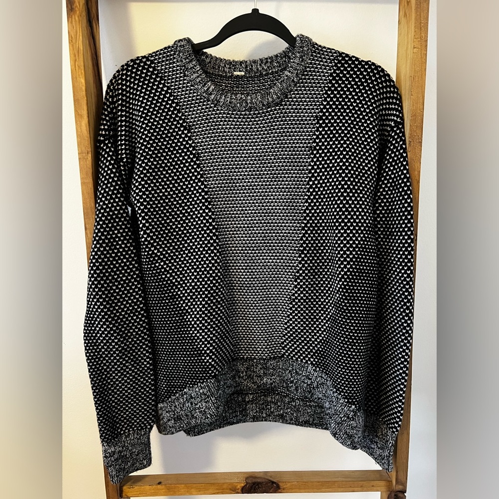 Lululemon Yogi Crew Sweater